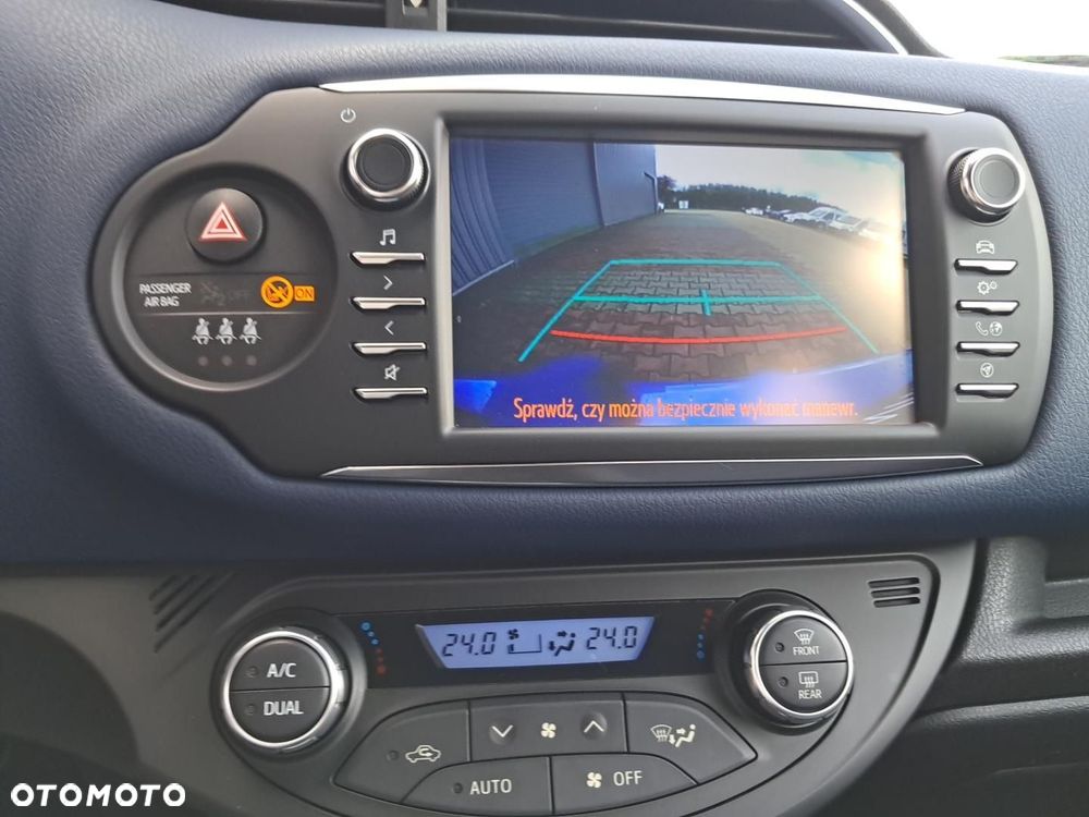 Toyota Yaris - 6