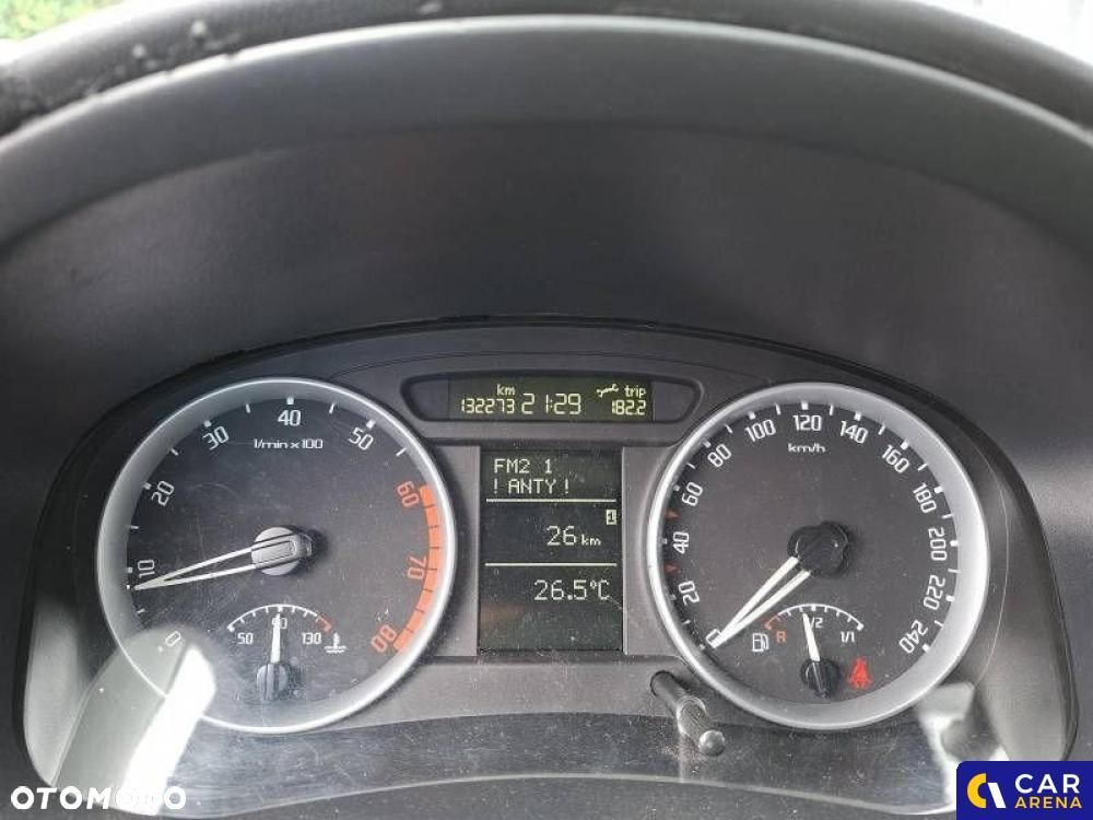 Skoda Roomster - 8