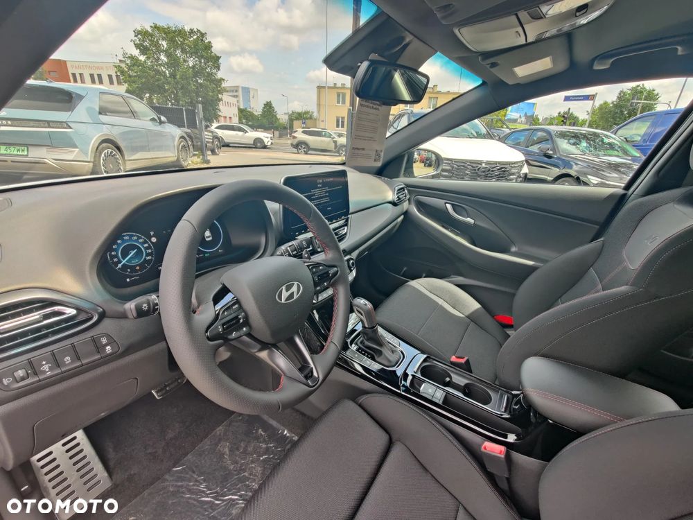 Hyundai i30 1.6 T-GDI Modern DCT - 14