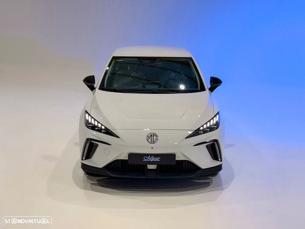 MG MG4 64 kWh Luxury - 23