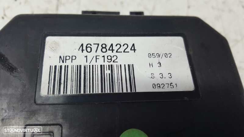 CENTRALINA/BOMBA FECHO CENTRAL FIAT STILO (192) 1.9 JTD CAT - 4