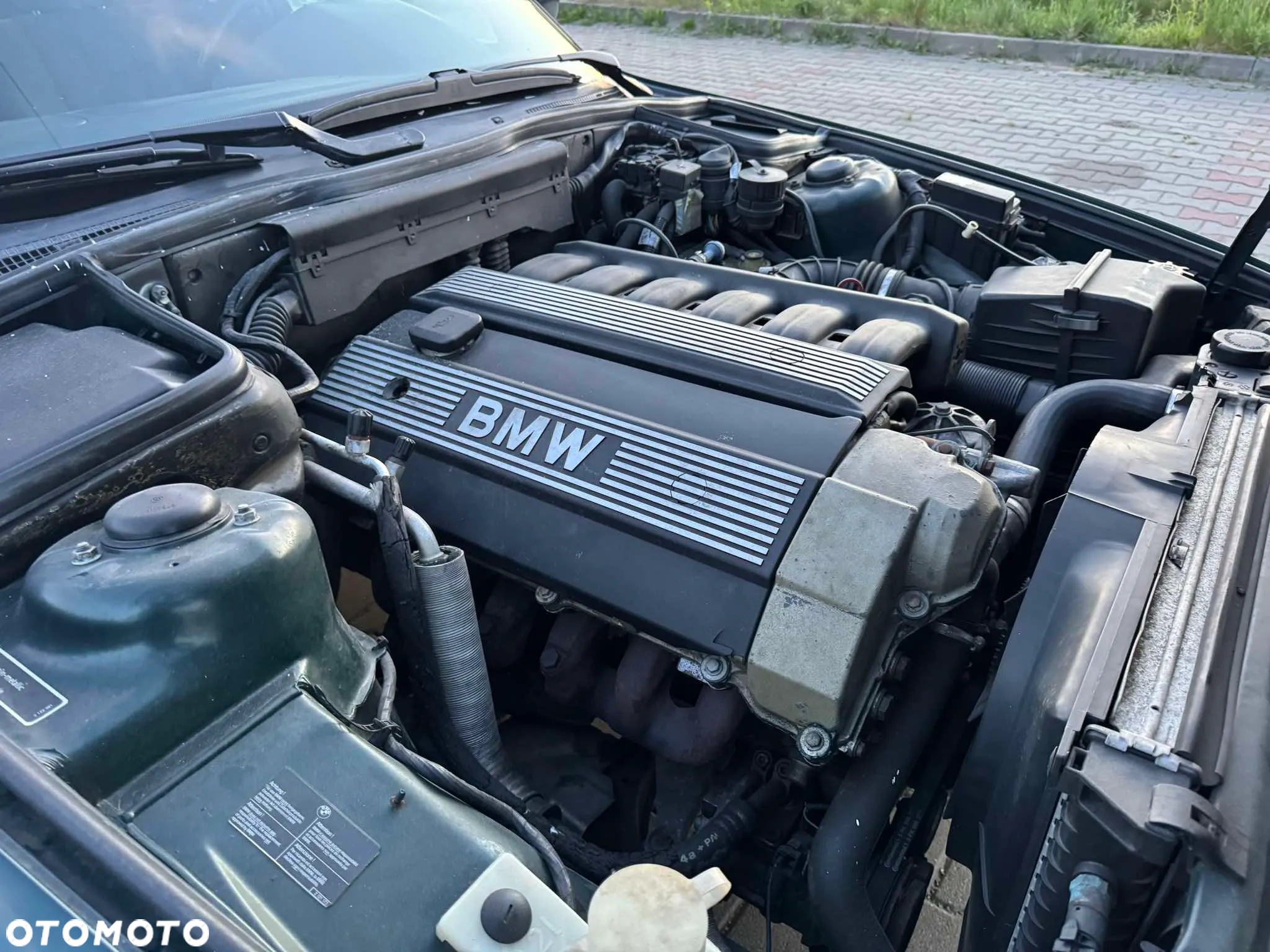 BMW Seria 5 525i Touring - 24