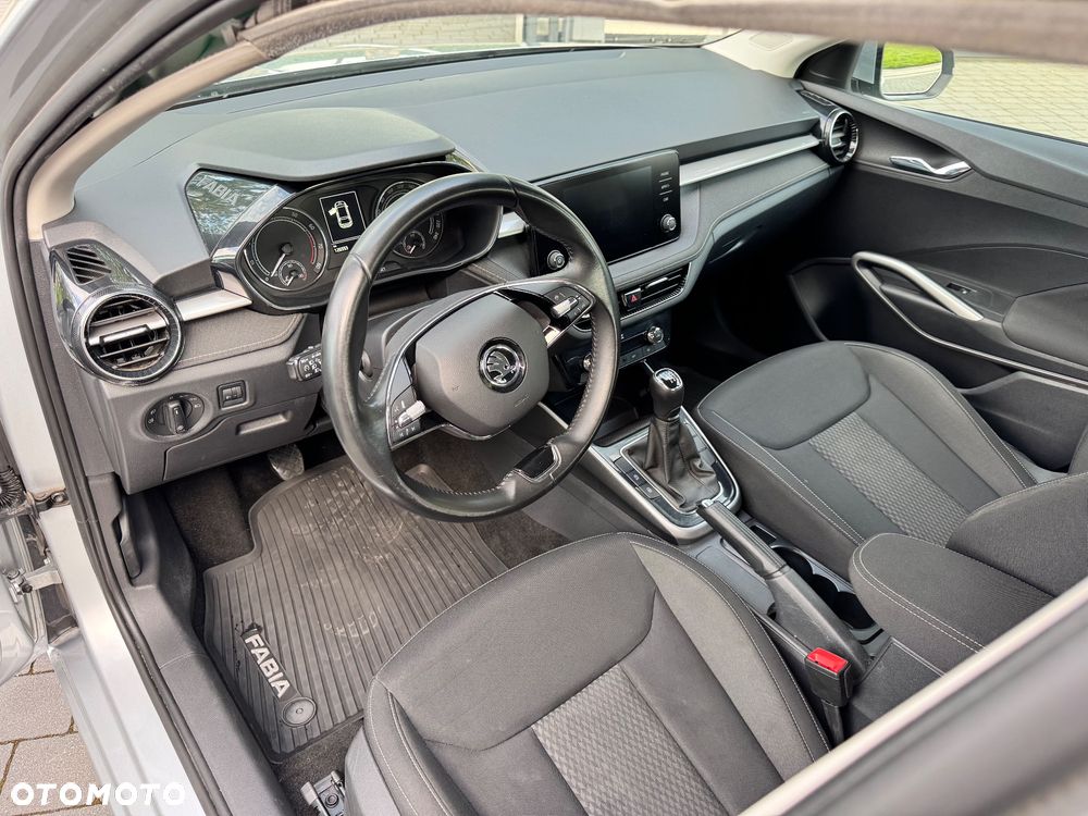 Skoda Fabia 1.0 TSI Style - 11