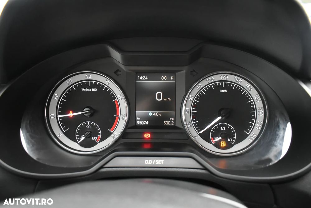 Skoda Octavia 1.0 TSI DSG Ambition - 5