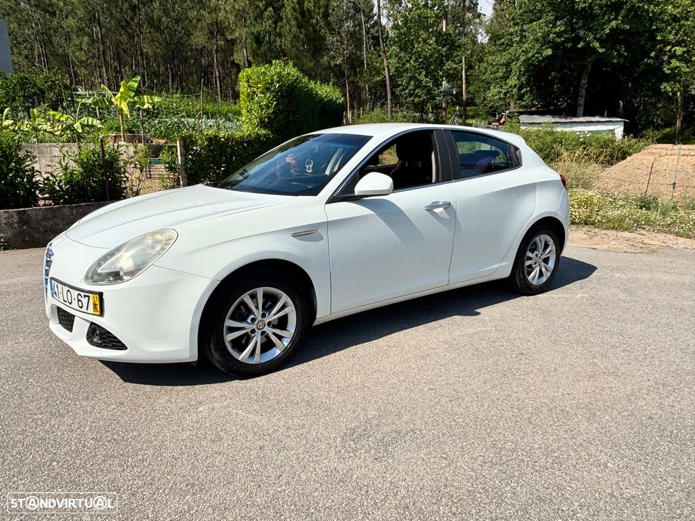 Alfa Romeo Giulietta 1.6 JTDM Distinctive - 5