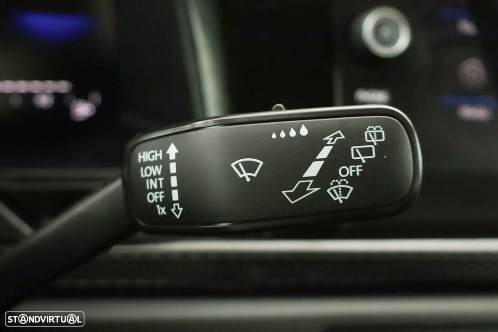 VW Taigo 1.0 TSI Urban DSG - 17