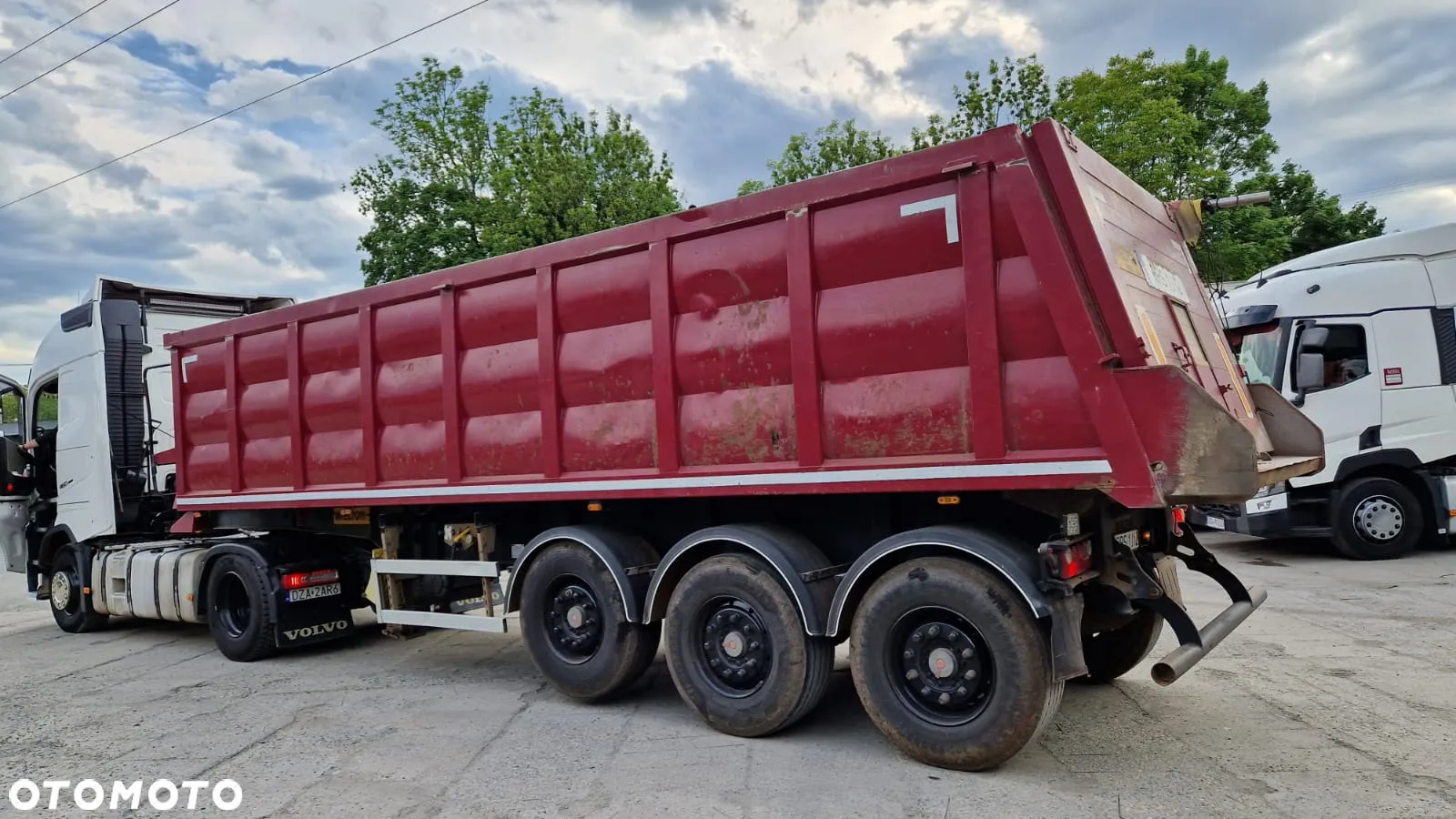 Wielton 33m stalowa SAF INTRAX - 3
