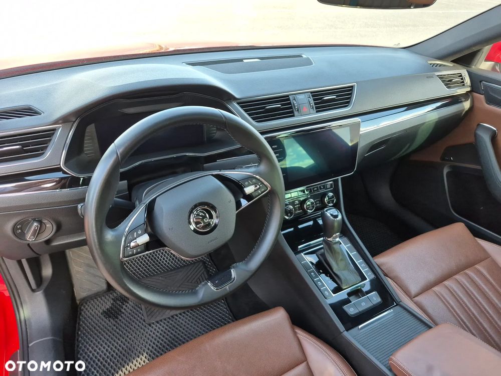 Skoda Superb 2.0 TDI SCR 4x4 L&K DSG - 21