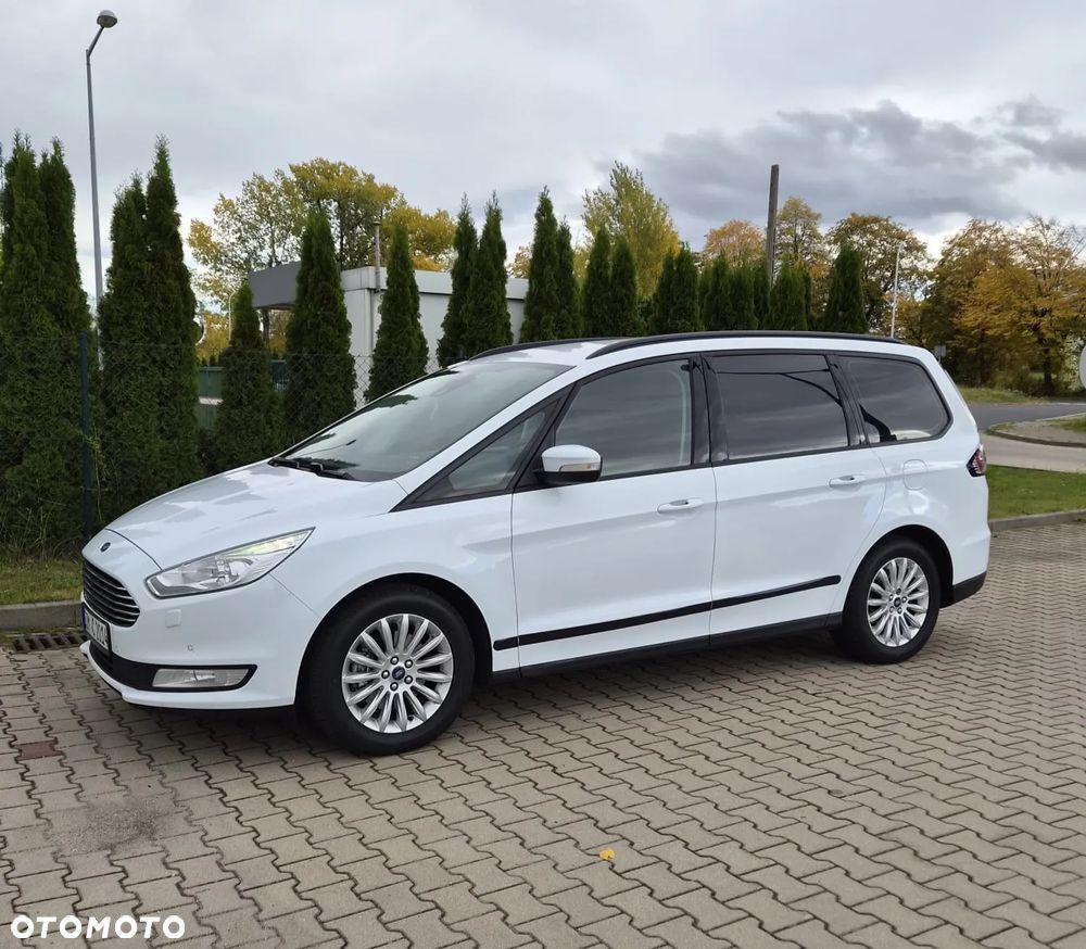 Ford Galaxy - 10