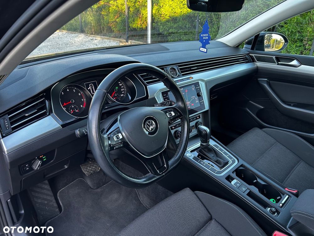 Volkswagen Passat Variant 1.5 TSI OPF DSG Business - 17