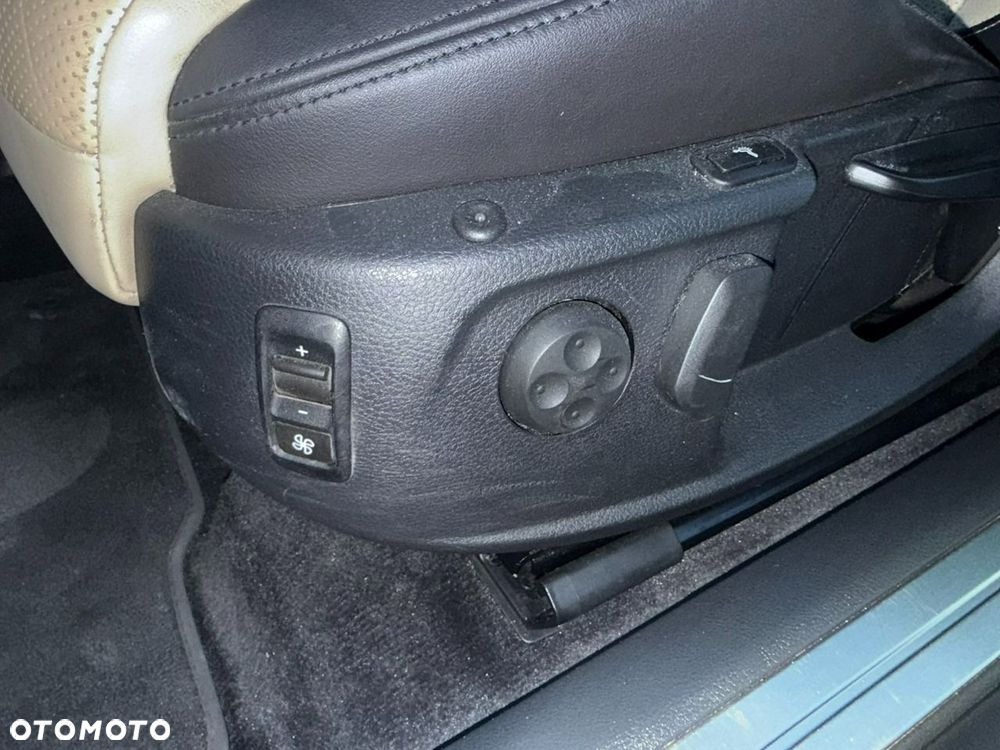 Volkswagen Passat CC 2.0 TSI DSG - 22