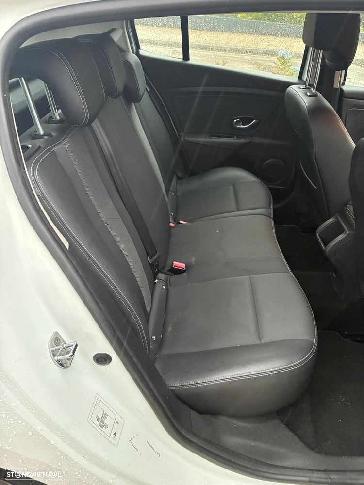 Renault Mégane 1.5 dCi Comfort SS - 8