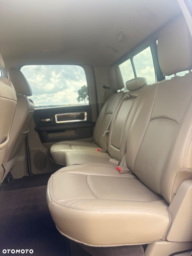 Dodge RAM 5.7 4x4 - 12