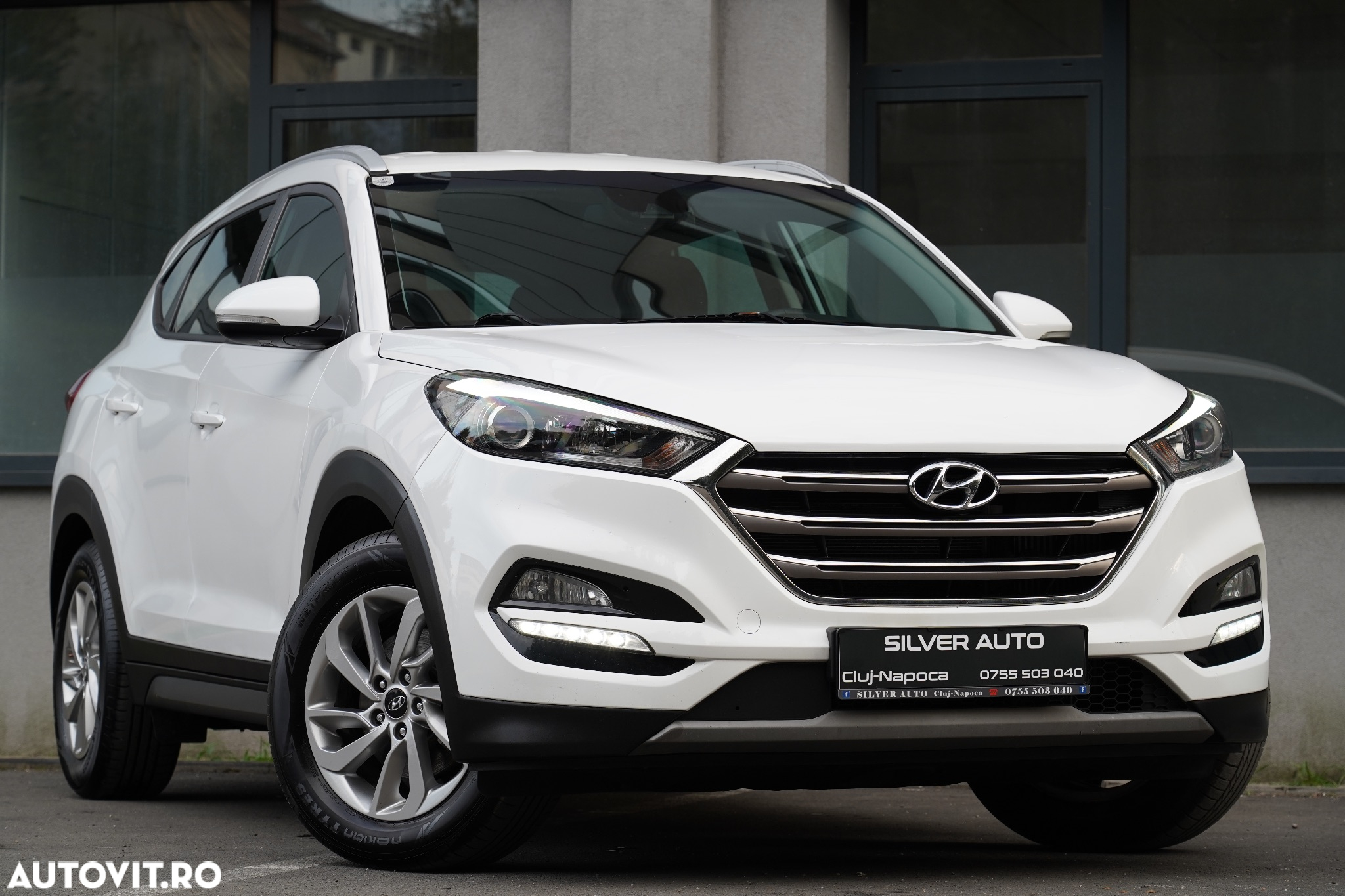 Hyundai Tucson 2.0 CRDI 4WD Style - 12