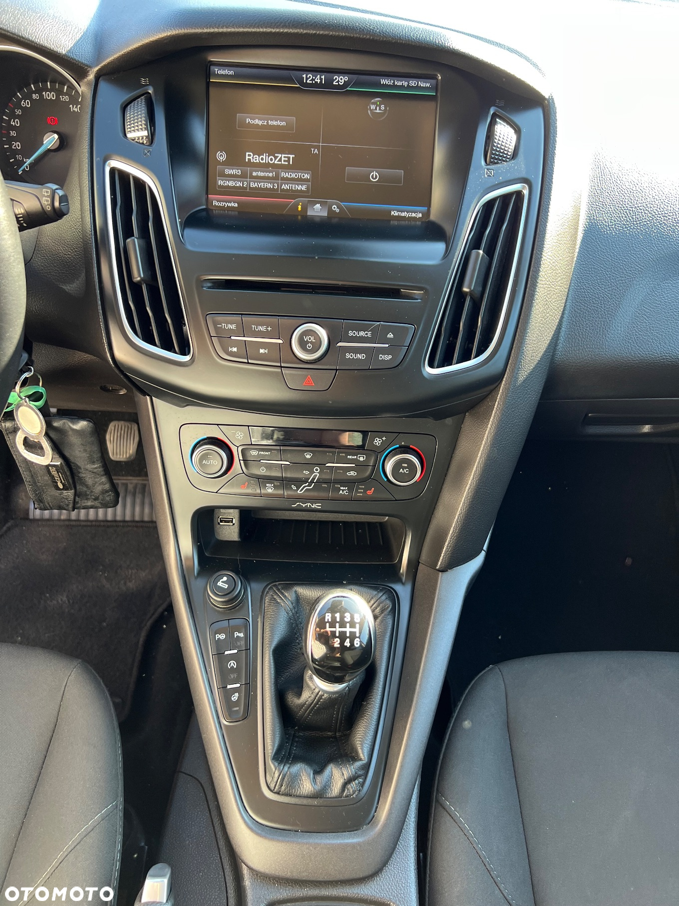 Ford Focus Turnier 1.0 EcoBoost Start-Stopp-System TITANIUM X - 6