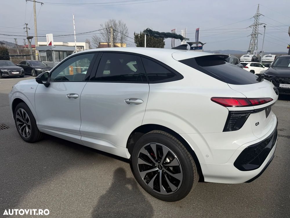 Audi Q3 1.5 35 TFSI S tronic S Line - 13