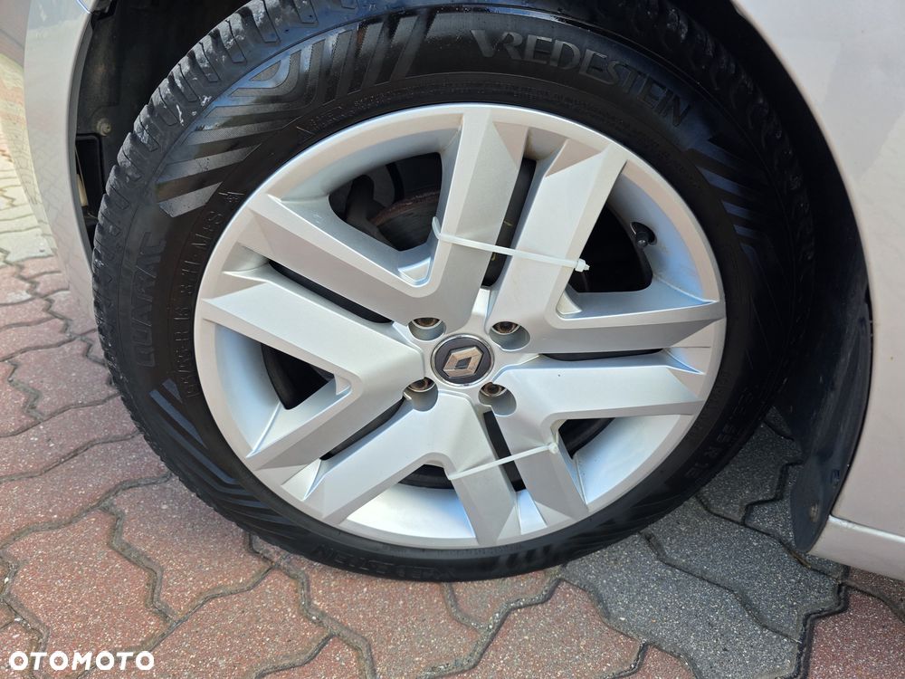 Renault Clio 1.0 TCe Equilibre - 21