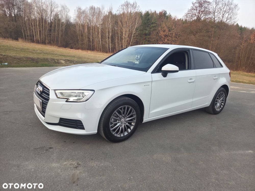 Audi A3 Sportback 1.4 TFSI g-tron sport - 12