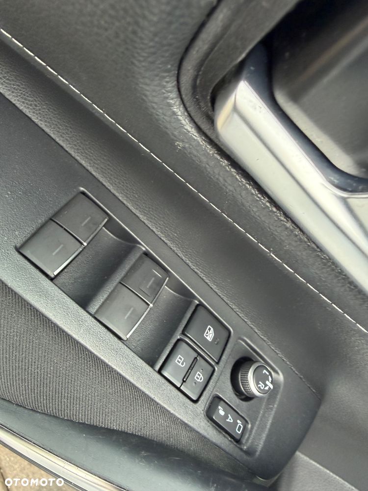 Toyota Corolla 1.8 Hybrid GPF Comfort - 16