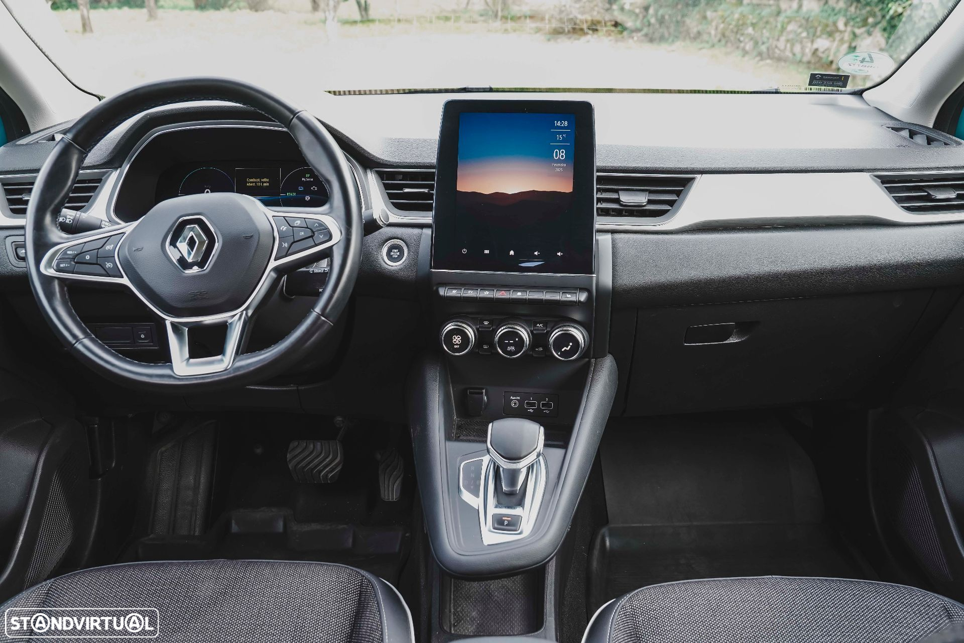 Renault Captur - 17