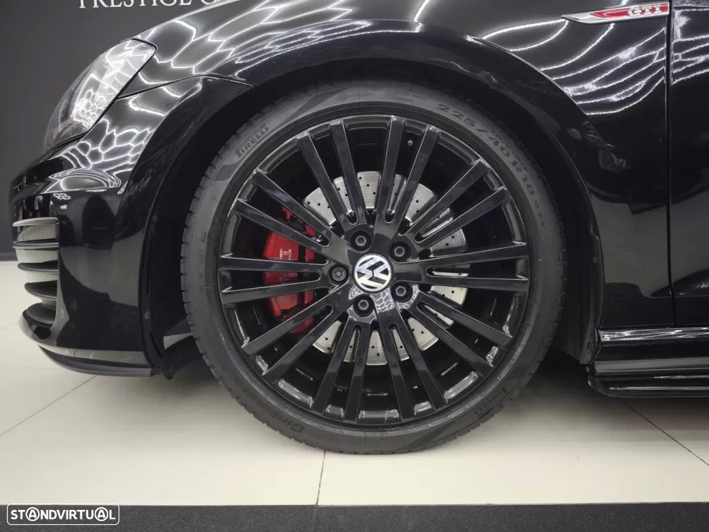 VW Golf 2.0 TSi GTi Performance - 17