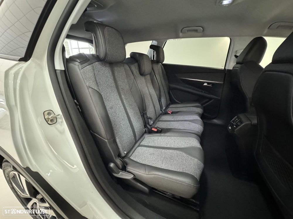 Peugeot 5008 1.5 BlueHDi Allure - 25