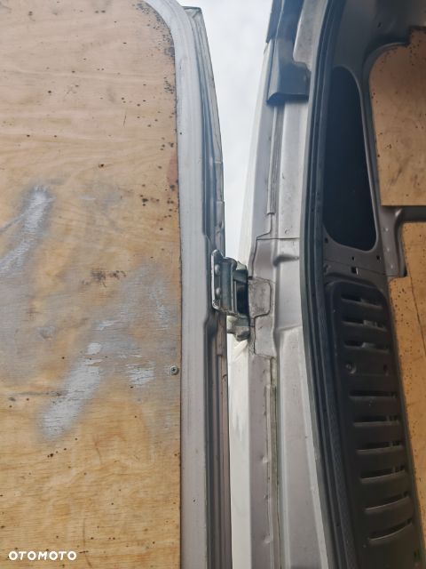 Citroen Jumper  Ducato 2020 rok drzwi tył srebrne - 5