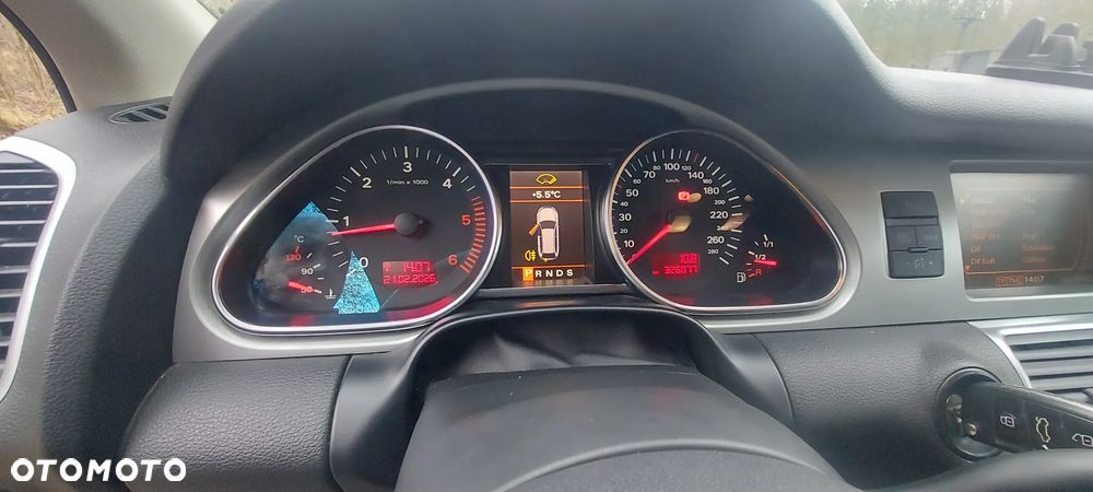 Audi Q7 - 11