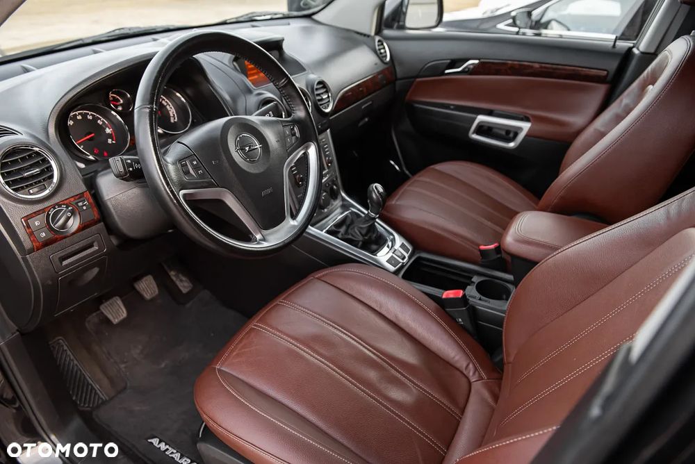 Opel Antara 2.4 Cosmo - 15