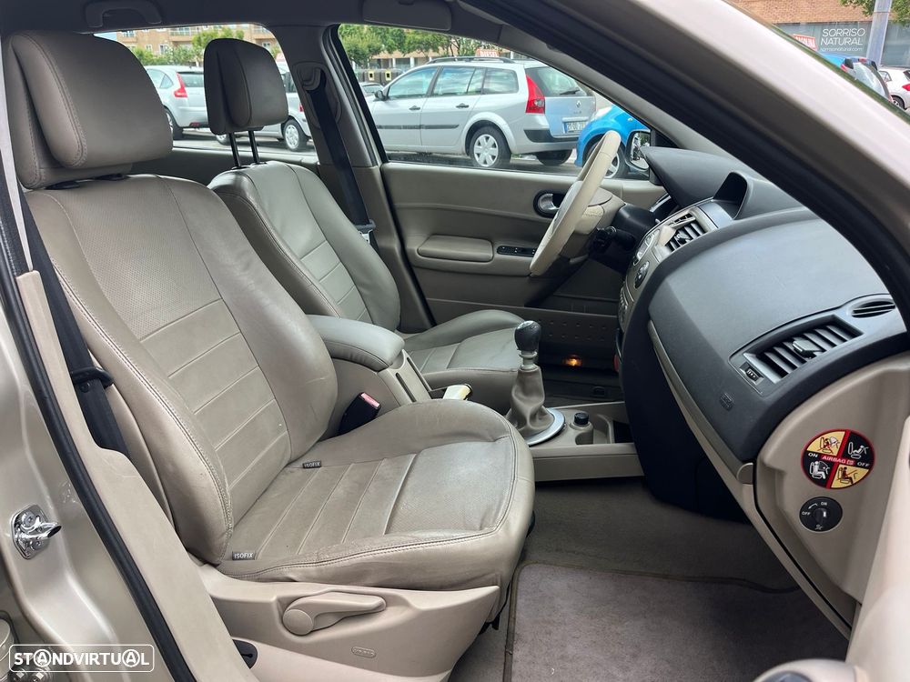Renault Mégane Break 1.5 dCi Privilège Luxe - 9