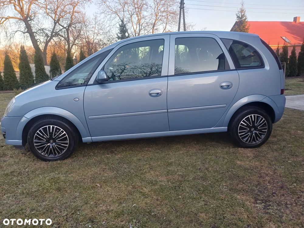Opel Meriva 1.4 - 11