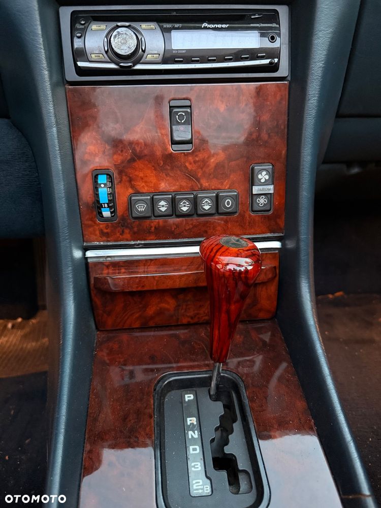 Mercedes-Benz SL - 7