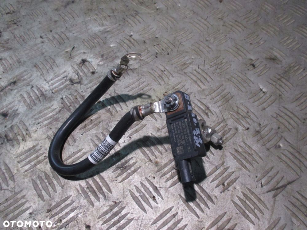 KLEMA MERCEDES G KLASA W463/4 E W213 A0009058812 - 1