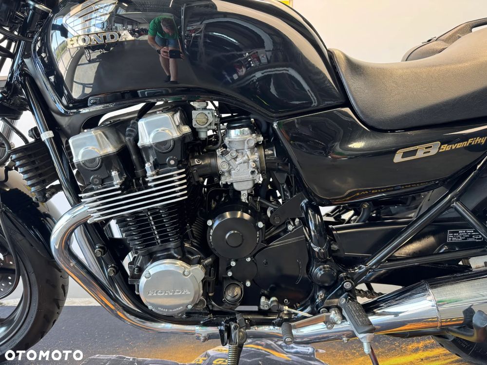 Honda CB - 13