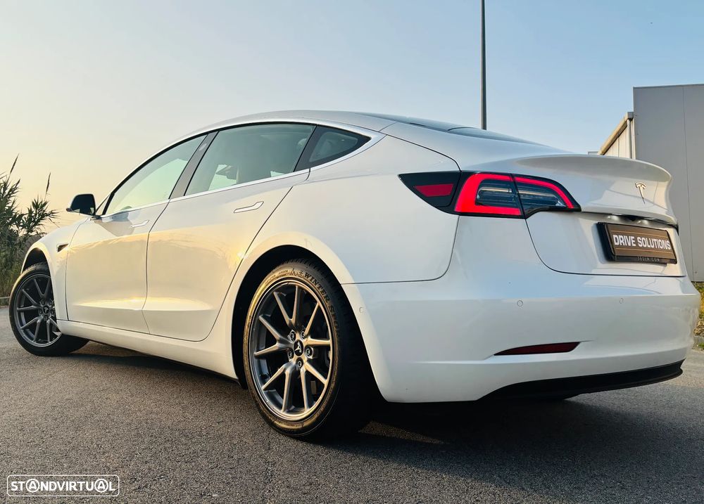 Tesla Model 3 Standard Range Plus RWD - 5