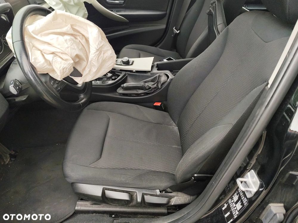 BMW Seria 3 318d - 17