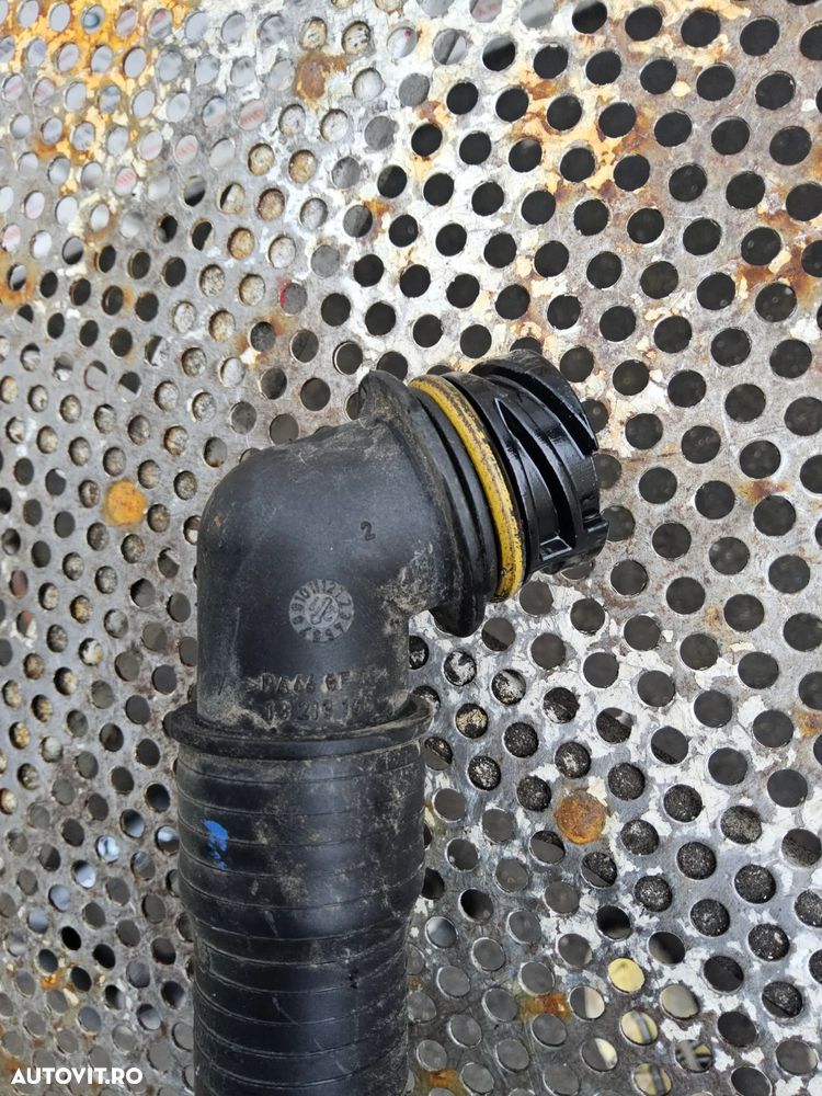 Gat umplere ulei Ford Transit Custom 2.0 euro 6 cod 1321316c pâlnie umplere ulei motor - 3