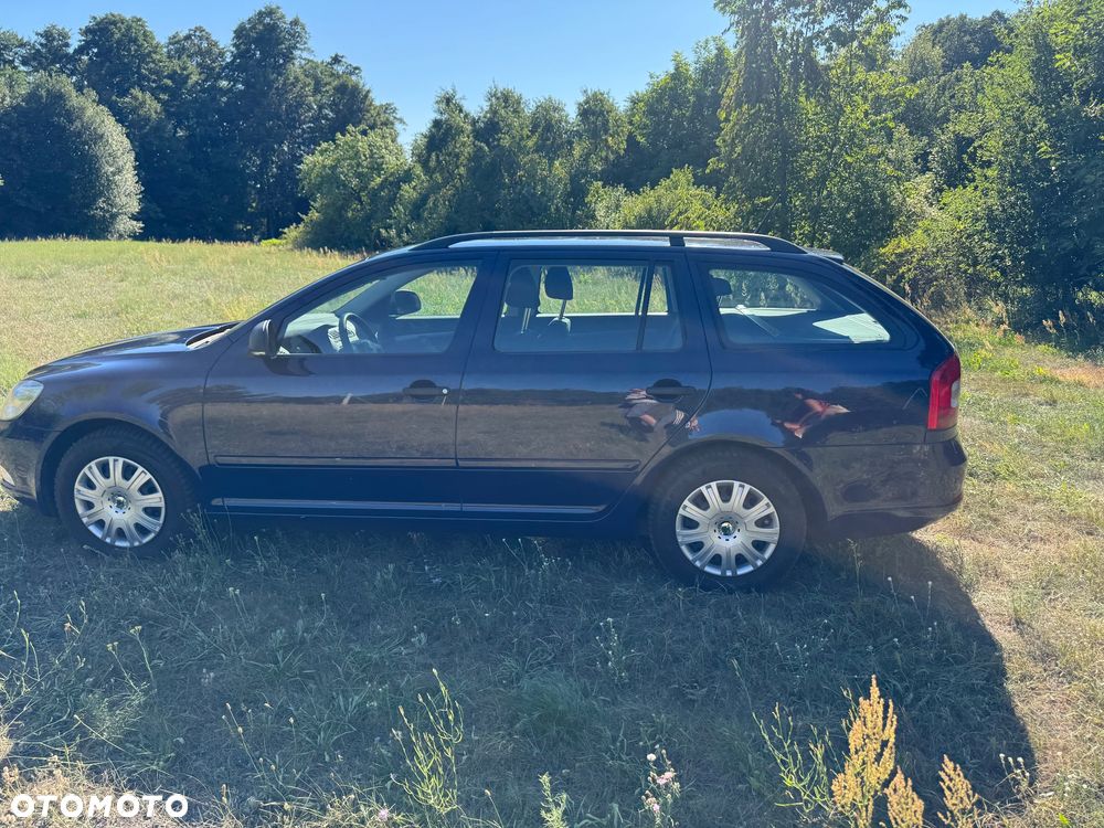Skoda Octavia 1.6 TDI Active - 10