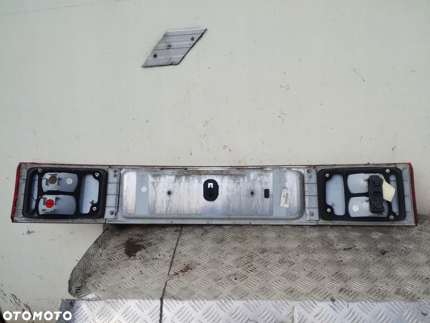 VW SHARAN I LIFT LAMPA BLENDA KLAPY TYŁ 7M3945081K - 4