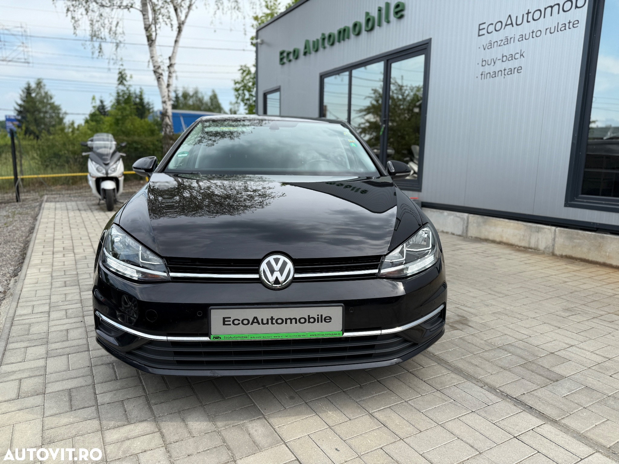 Volkswagen Golf 2.0 BlueTDI DSG Comfortline - 9
