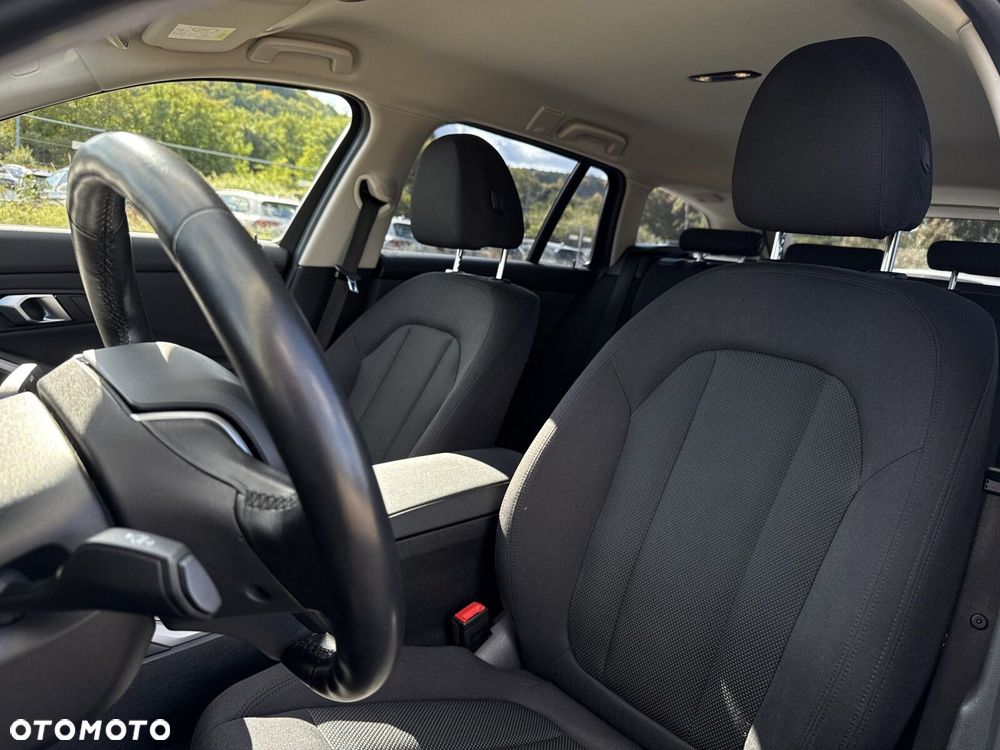 BMW Seria 3 320d xDrive MHEV Advantage - 12