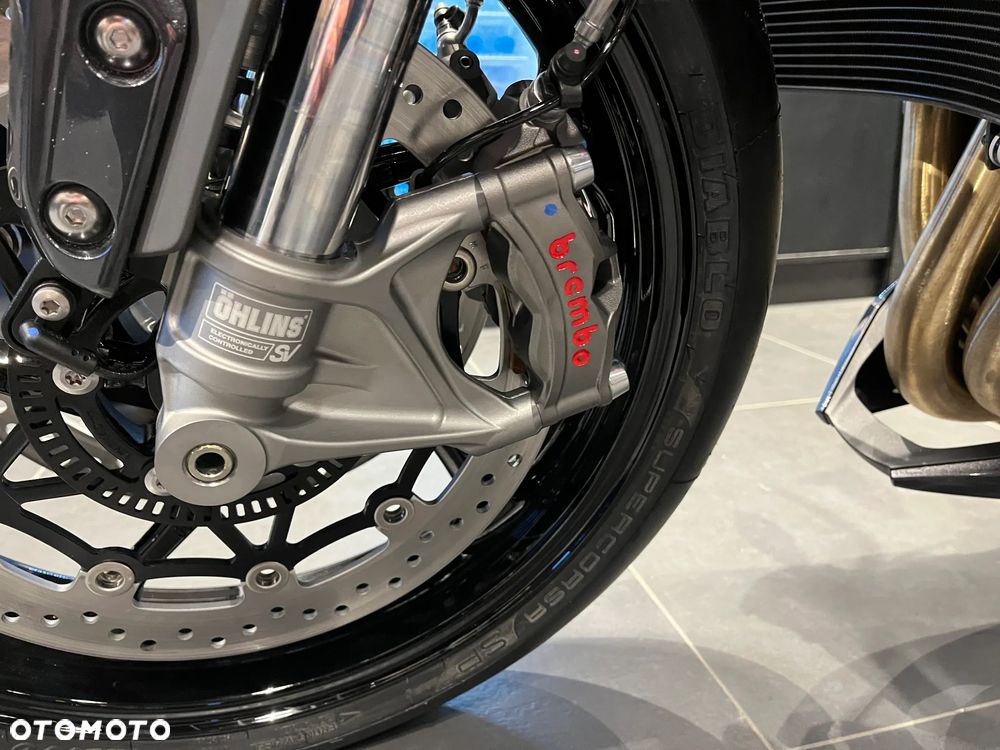 Triumph Speed Triple - 9