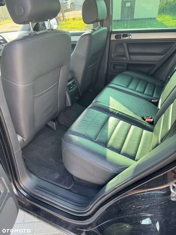 Volkswagen Touareg - 8