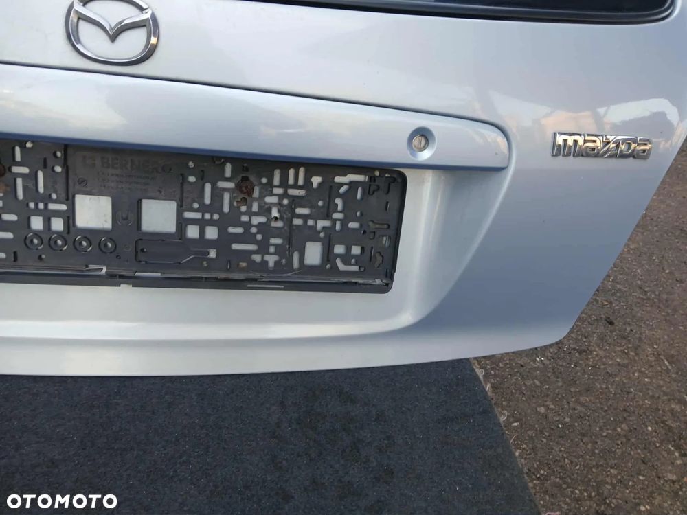Mazda 323 F Klapa bagażnika - 4