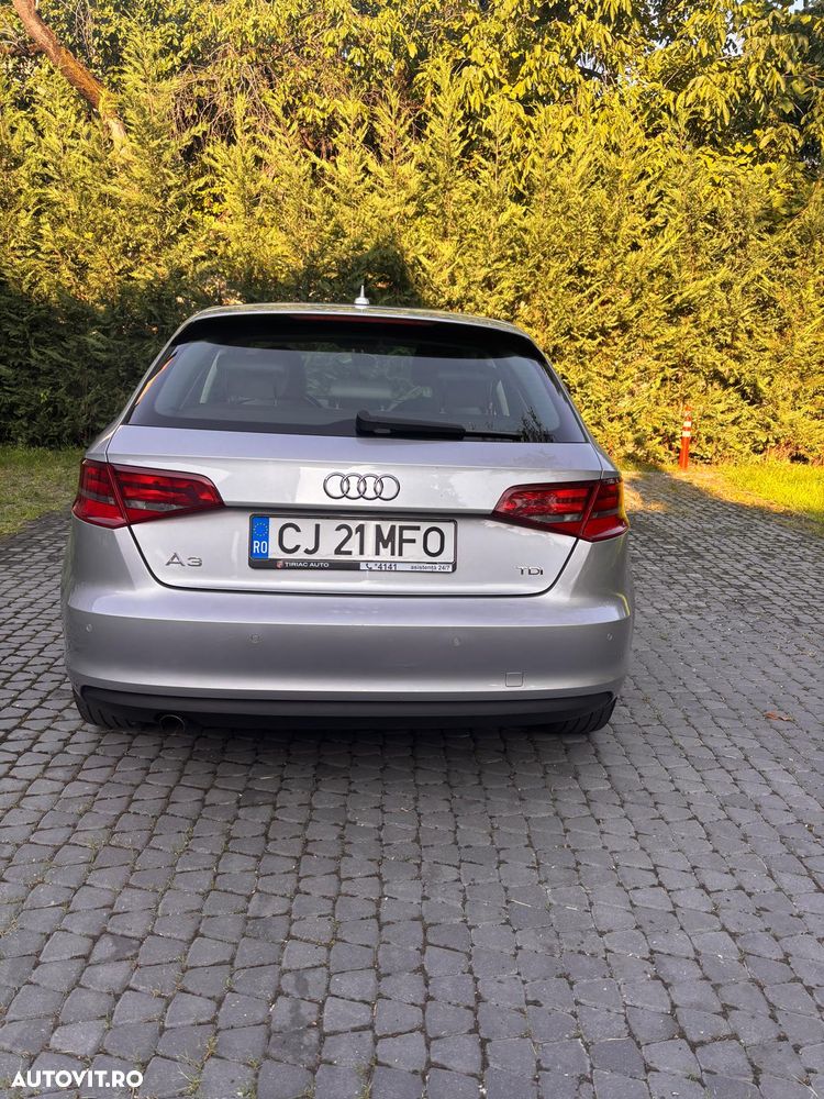 Audi A3 Sportback 1.6 TDI clean Stronic Ambiente - 20
