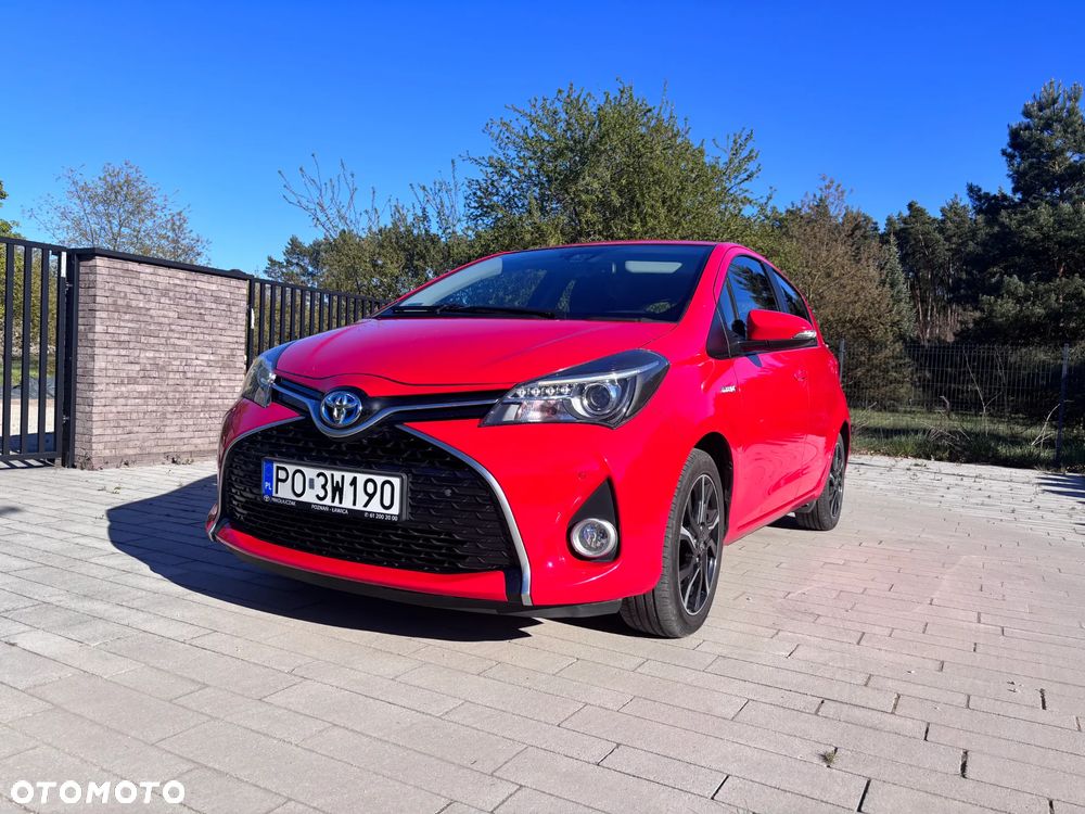 Toyota Yaris Hybrid 100 Dynamic - 7