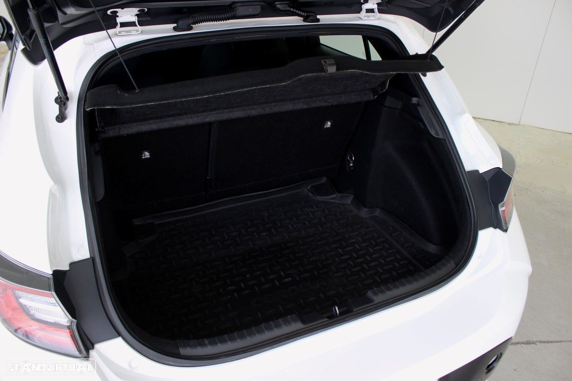Toyota Corolla 1.8 Hybrid Comfort - 12