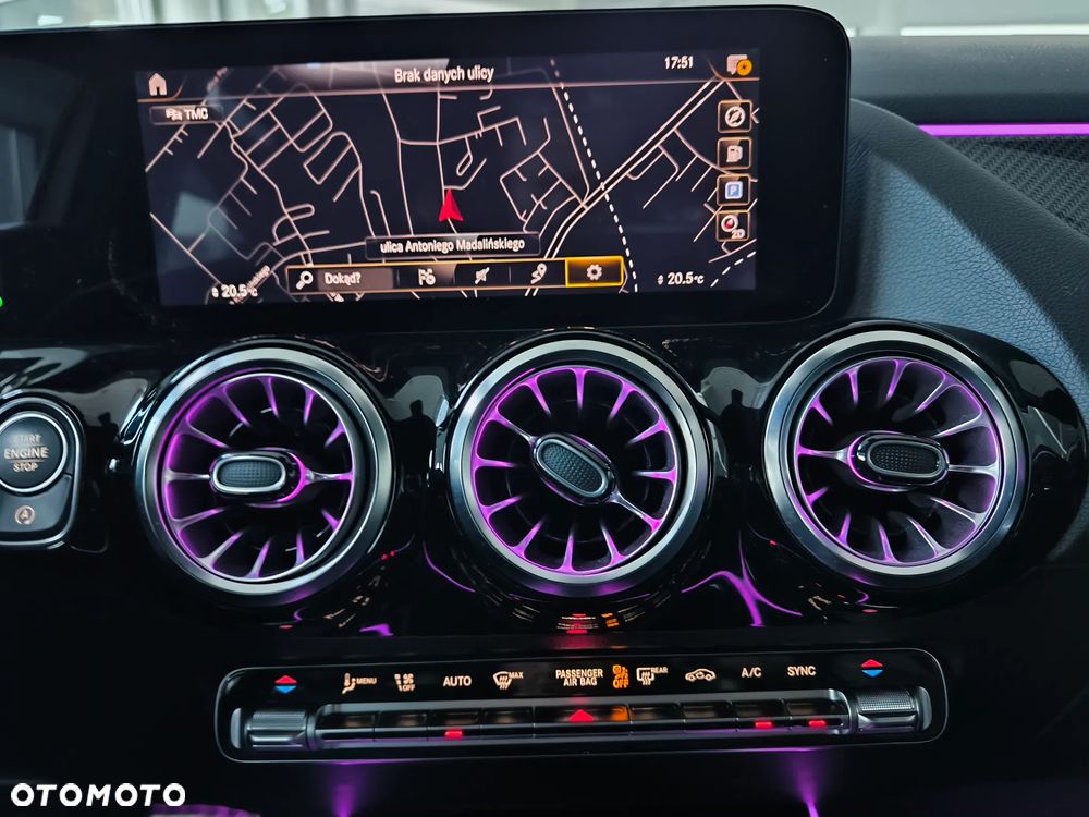 Mercedes-Benz GLA 200 AMG Line - 19