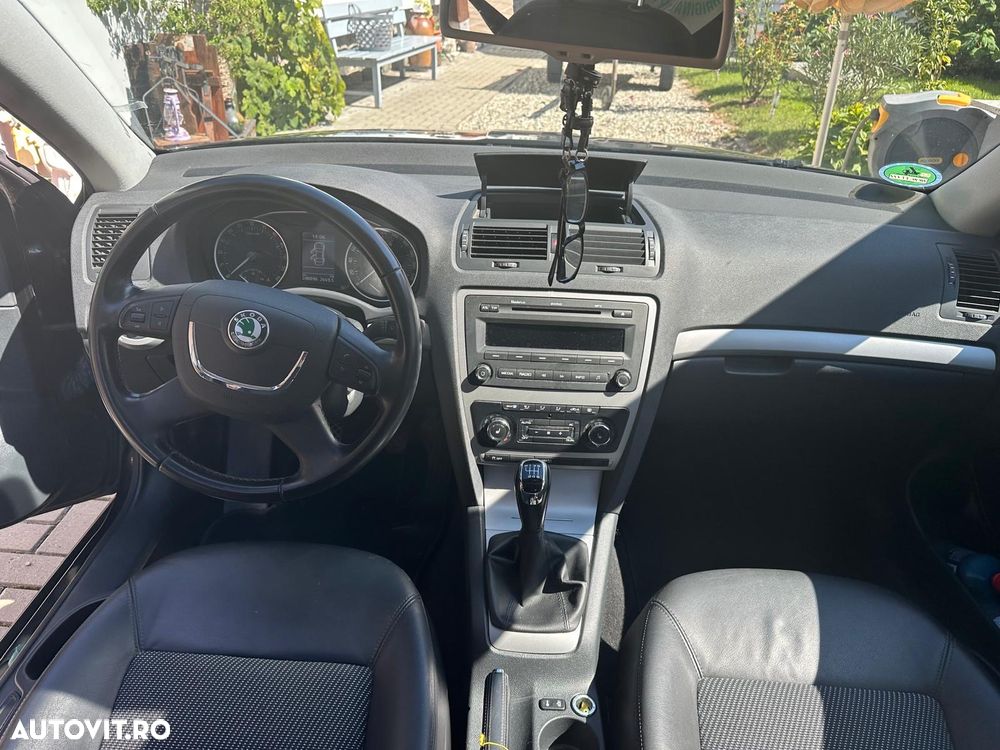 Skoda Octavia - 3