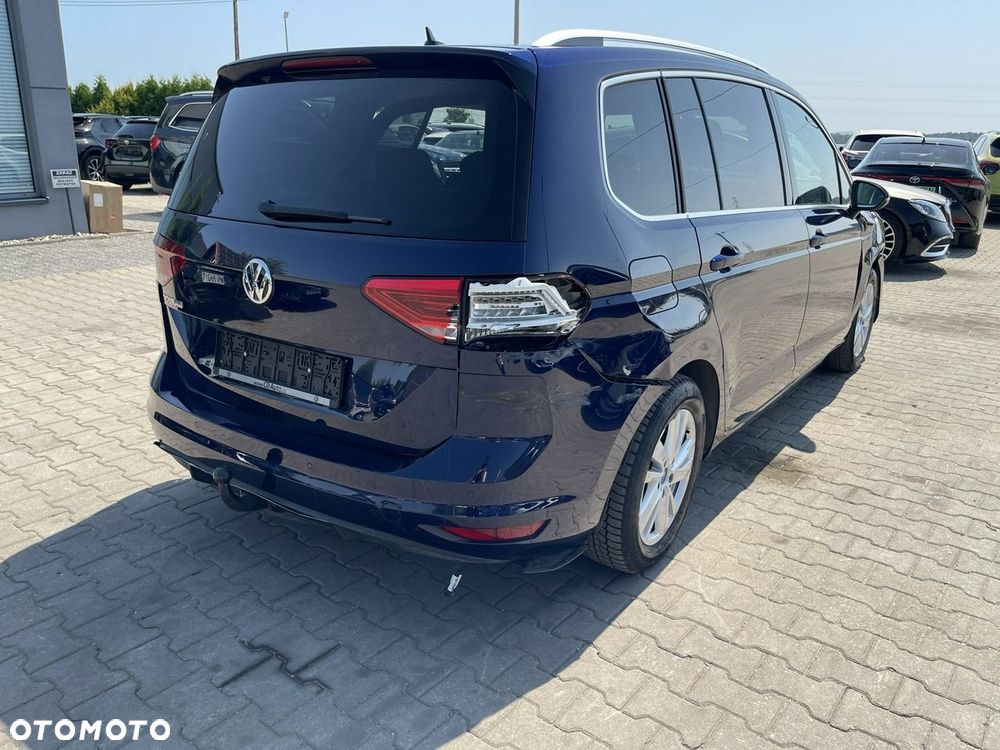 Volkswagen Touran 1.5 TSI ACT OPF DSG Trendline - 6